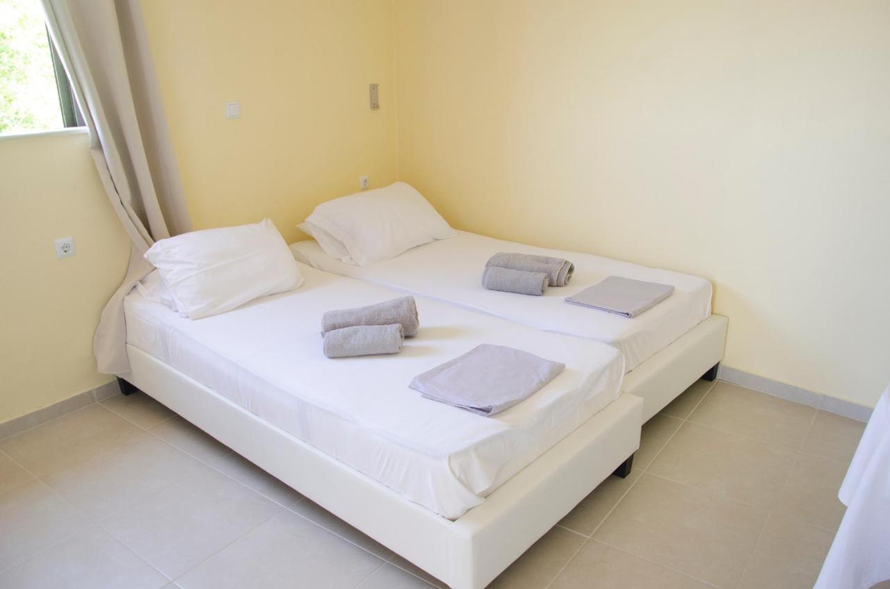 Erato Agios Nikolaos Appartment Экстерьер фото